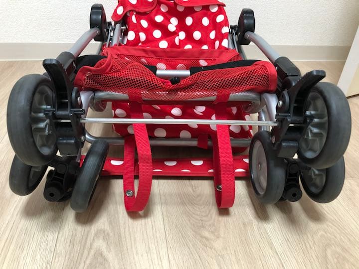 ミニーちゃんドット柄の犬用ベビーカー‼️数量限定品Disney