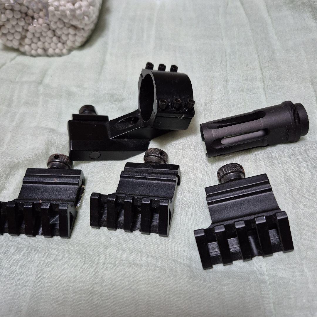 サバゲ　まとめ売り　東京マルイガスガン二丁　その他