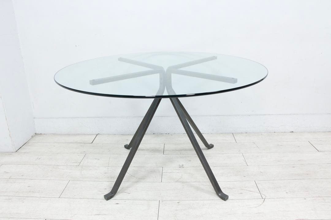 Driade ドリアデ ガラス ラウンド ダイニングテーブル CUGINO