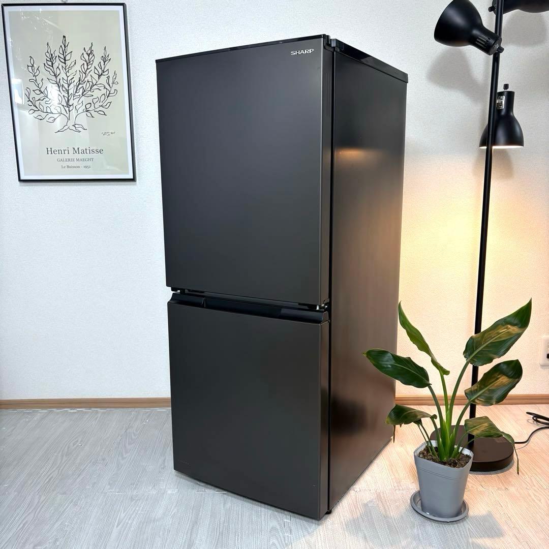 2023年製 冷蔵庫 一人暮らし 単身用 小型 3ヶ月保証付 送料無料 シャープ