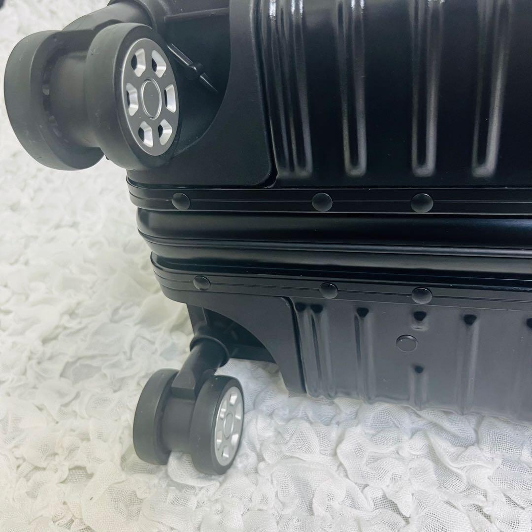 新品 KROEUSクロース オールアルミ合金 スーツケース キャリーバッグ 黒