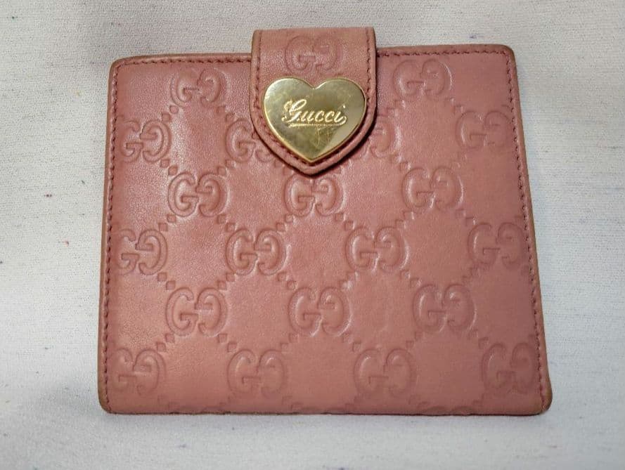 ばつまるグッチ 二つ折り財布 グッチシマ 203549 2184