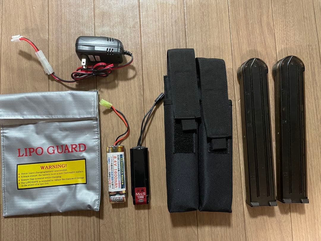 サバゲーセット　東京マルイ P90電動ガン エアガン