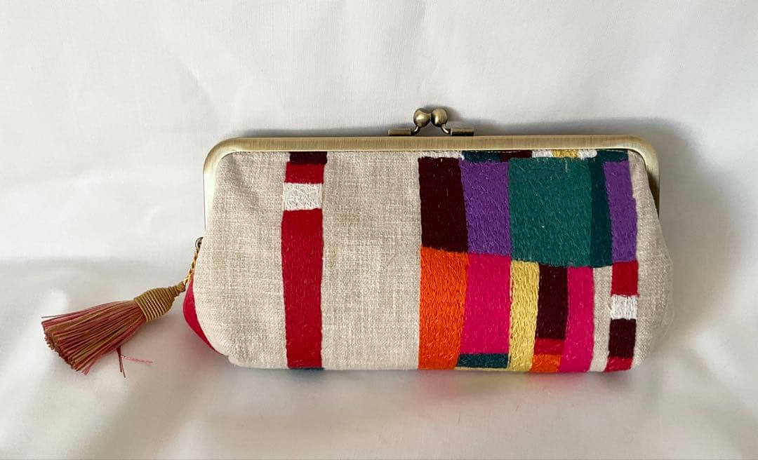 イギリス iliv 社　ARTURO シンプル　がま口長財布