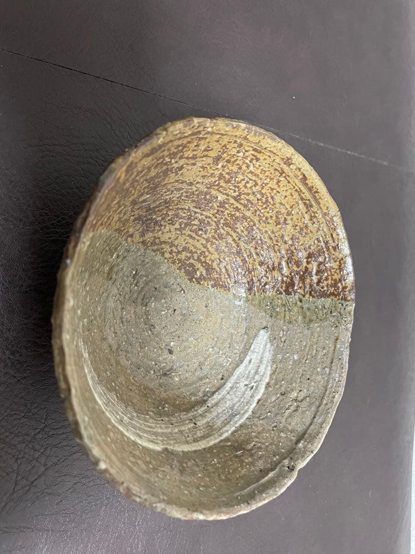 森田十雨　片身替茶盌　共箱　栞　茶碗　高麗茶碗　茶道具