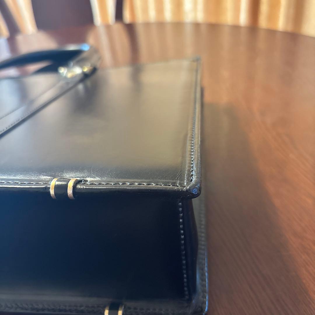 ココマイスター バンガーブリーフ 黒 ショルダー付 ブライドルレザー