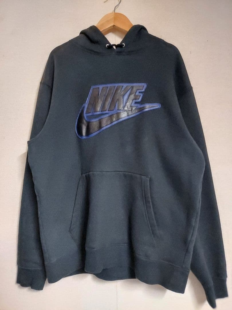 Supreme × NIKE ブラック パーカー 刺繡ロゴ シュプリーム ナイキ
