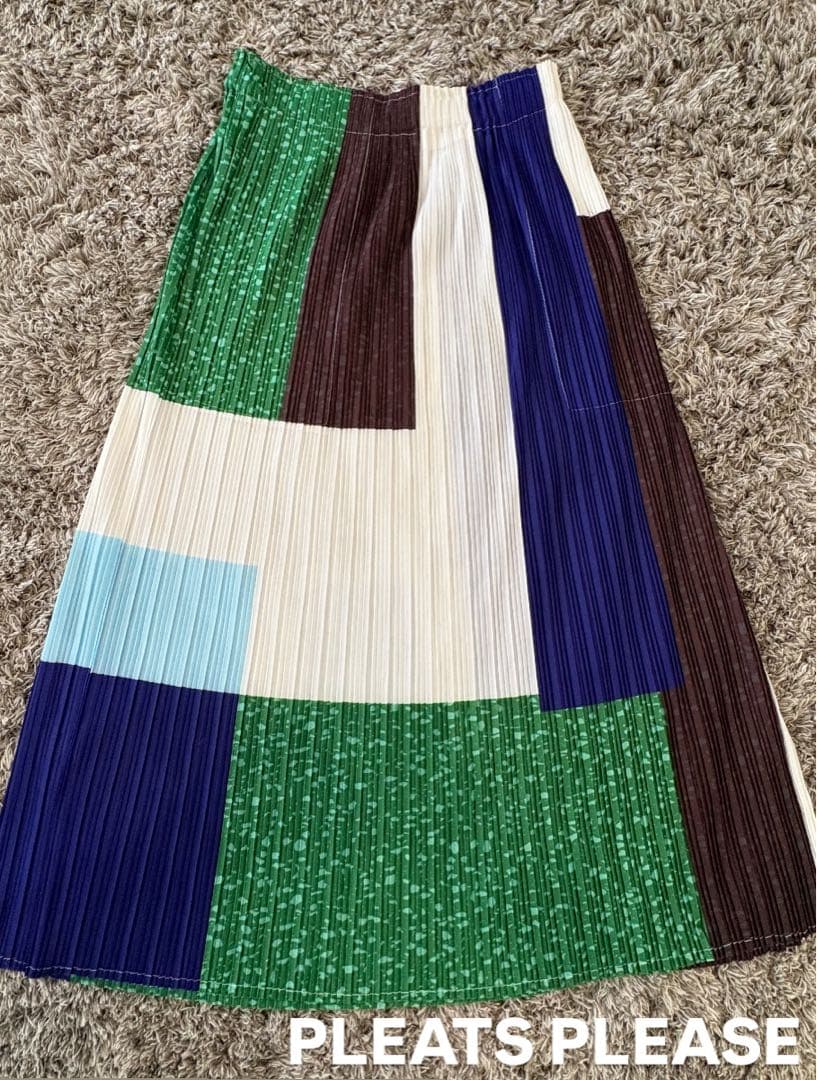 イッセイミヤケ　プリーツプリーズ