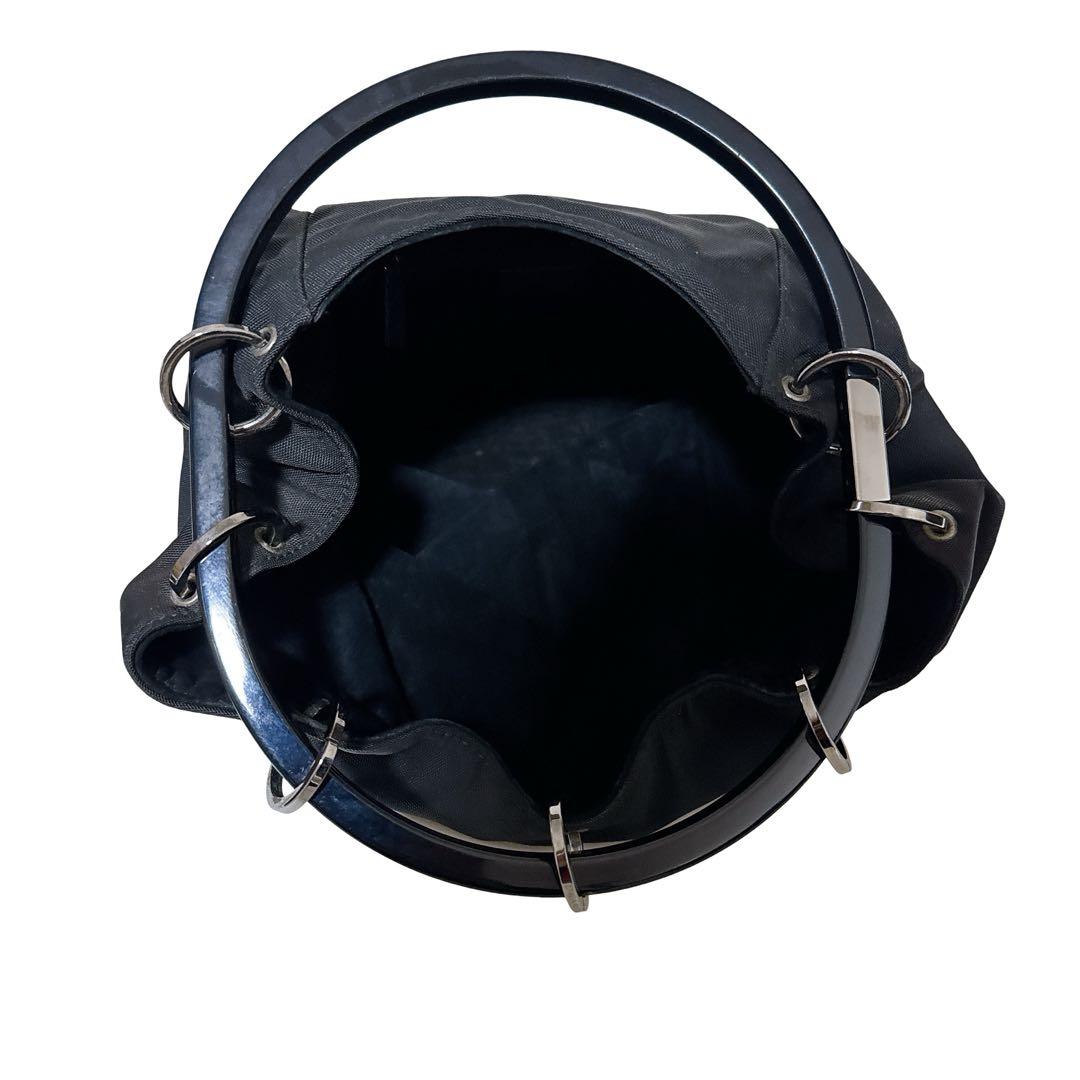 グッチ ハンドバッグ 鞄 バッグ ナイロン レザー ブラック シルバー金具 無地