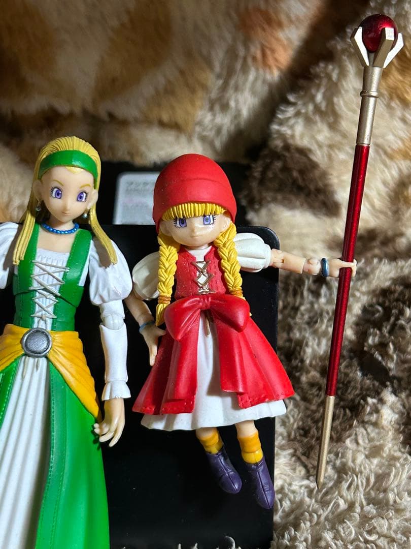 ドラゴンクエストXI ベロニカ&セーニャ フィギュア