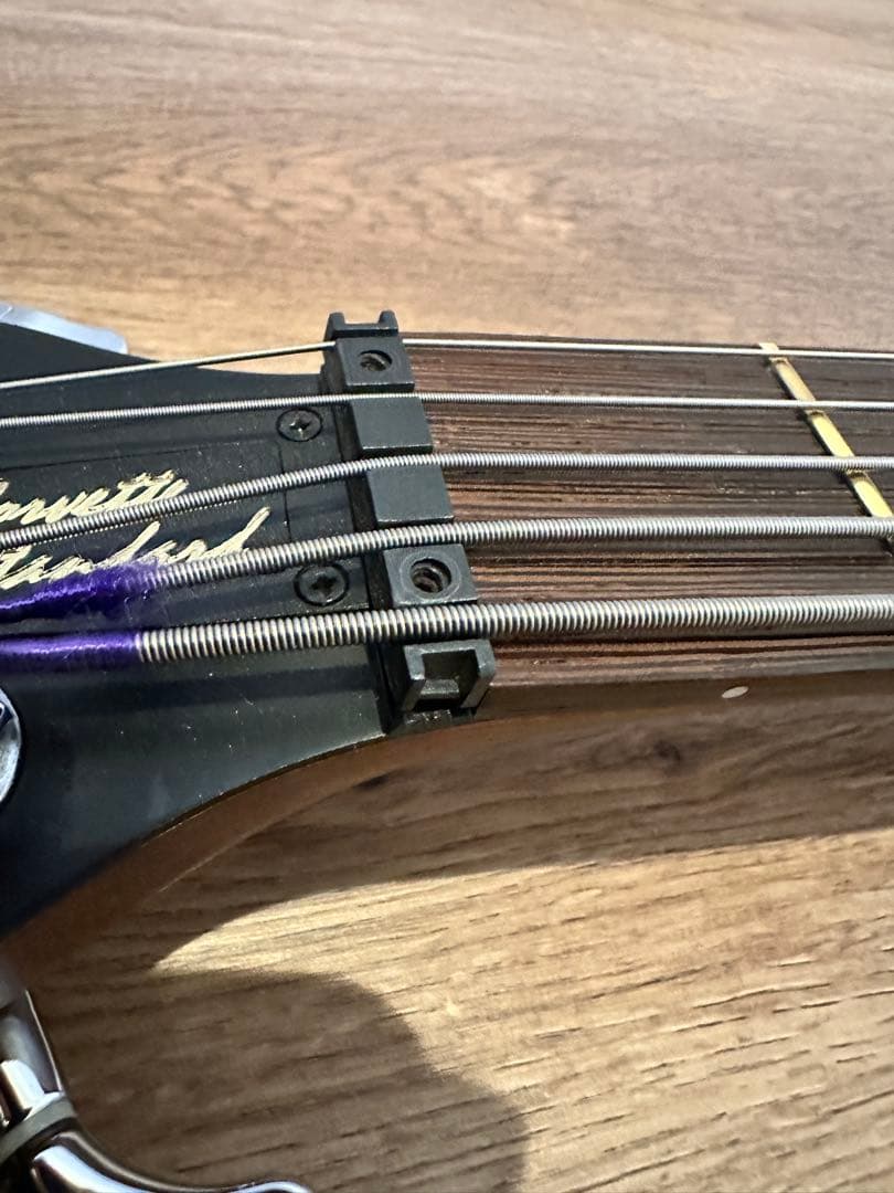 Warwick Corvette Bass 5弦 ブラック
