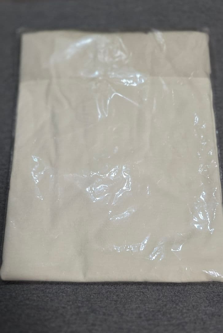 アダムエロペ Tシャツ 半袖 ADAMETROPE ハーゲンダッツ バニラ 新品