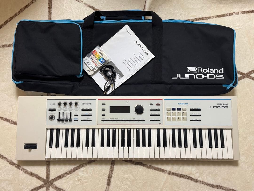 Roland JUNO-DS シンセサイザー
