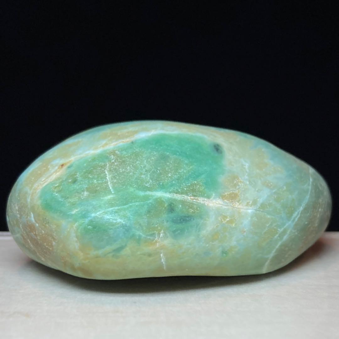 【専用品】 糸魚川翡翠　青梅　翡翠　原石　91.1ｇ