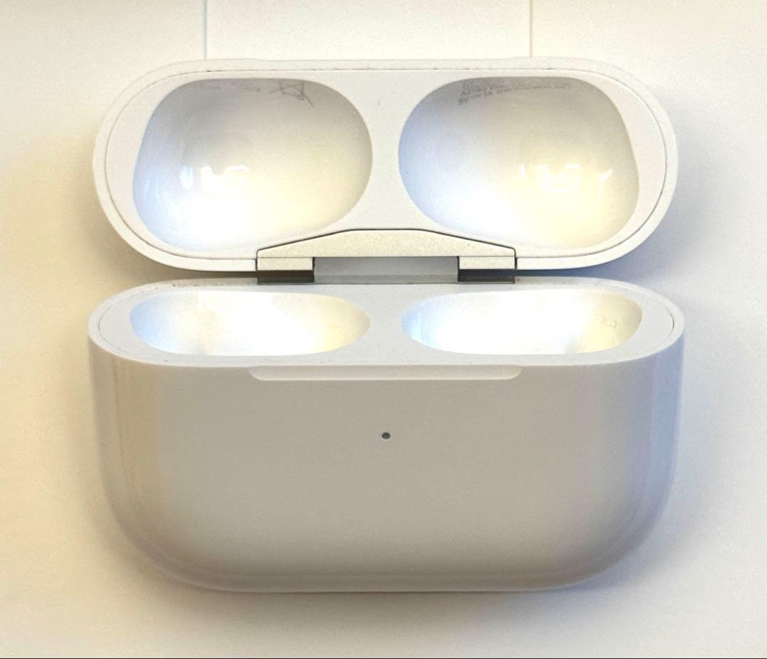 【美品】Apple AirPods Pro 本体①