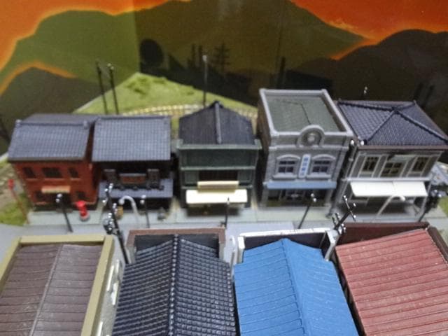 完成品 鉄道模型 ジオラマ 昭和「鉄道模型」をつくる ケース　パワーユニット付
