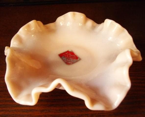 アメリカ製　フェントン社　ホブネイルガラスナッピーボウル　レアカラー