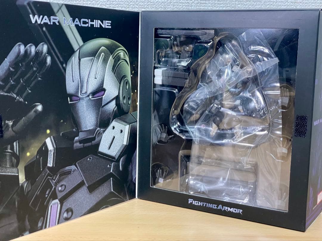 【美品】ファイティングアーマー ウォーマシン マーベル 千値練