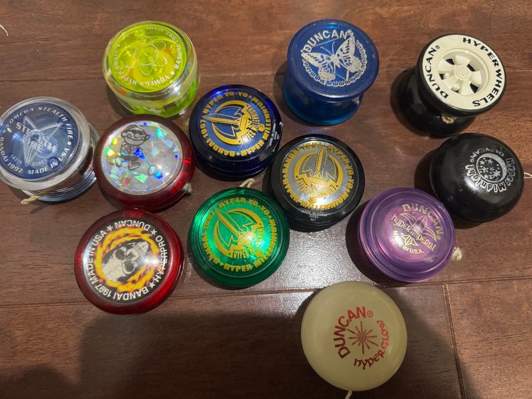 バンダイハイパーヨーヨーヨメガ28個セット