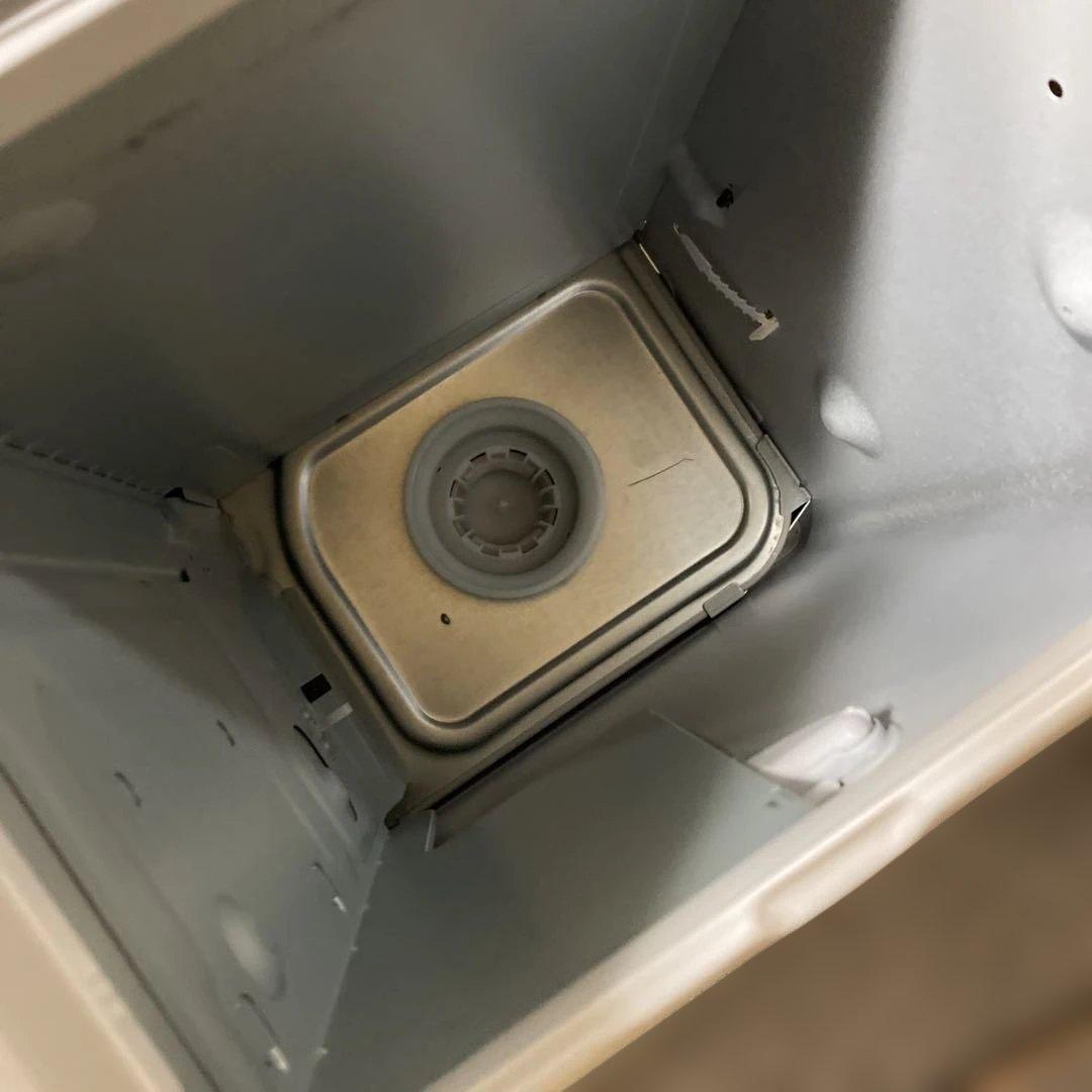 ダイニチ 石油ファンヒーター ムーンホワイト FW-5724LS-W 24年製