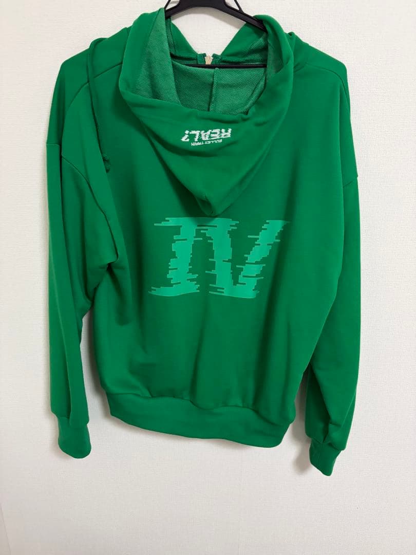 超特急 パーカー タクヤ L