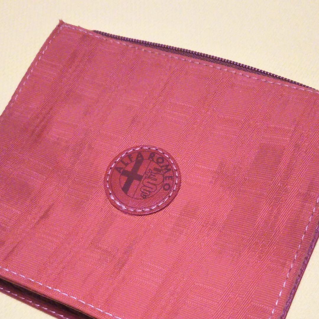 アルファロメオ　ポーチ