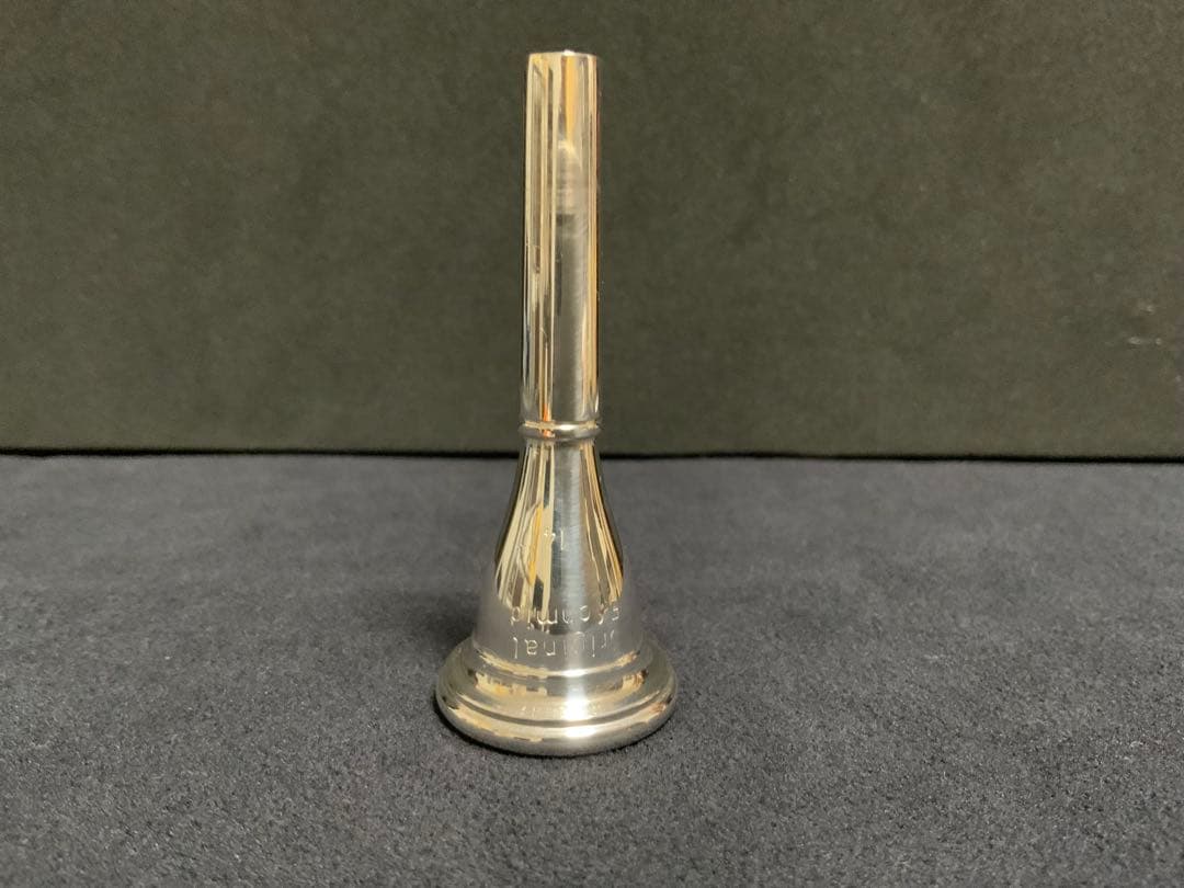 【美品】Original E.Schmid 14ホルンマウスピース