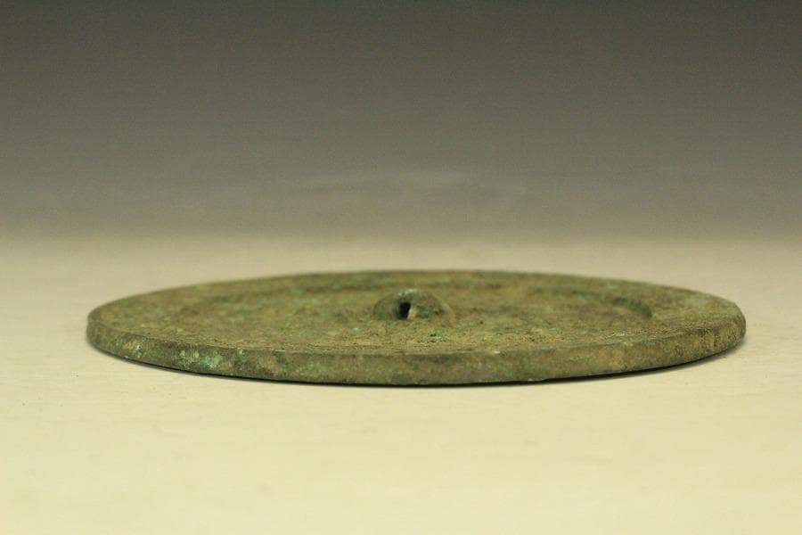中国美術 青銅鏡 饕餮紋 時代物(HA507)