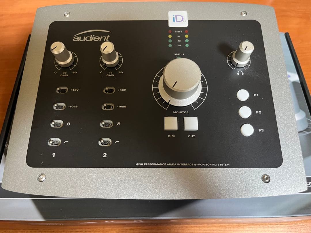 AUDIENT iD22 オーディオインターフェース
