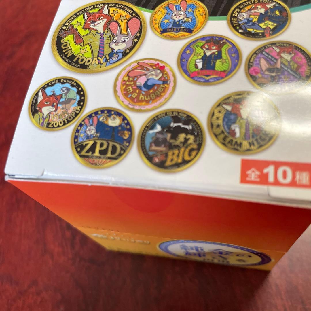 ディズニー ズートピア 金バッジ 全10種