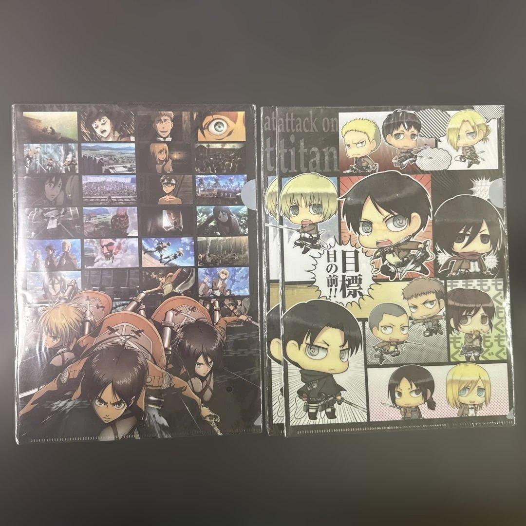 進撃の巨人 クリアファイル&スリーブ付きノートセット