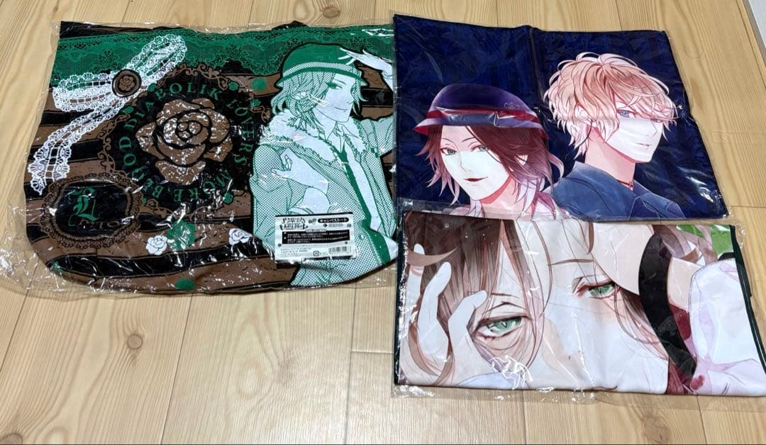 DIABOLIKLOVERS 逆巻ライト 缶バッジ 他まとめ売り