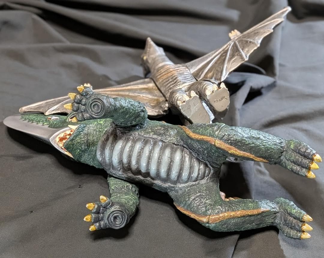 ギロン（ロケット）＆宇宙ギャオス（エクスプラス）昭和ガメラ登場怪獣２体セット