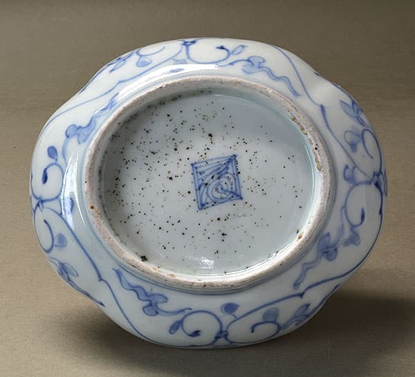 古印判型紙摺り 竹に虎図 木瓜形深皿