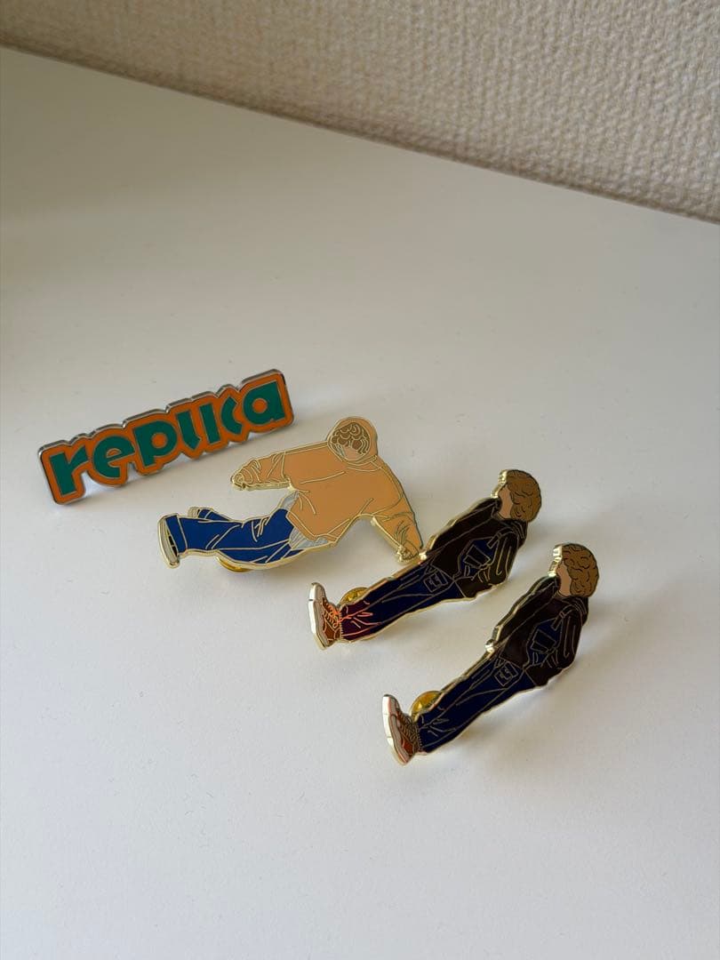 vaundy ピンズ ※バラ売り可