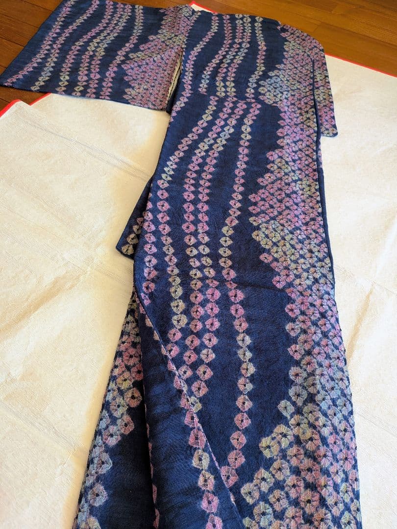 【美品】蜘蛛絞り 紬 よろけ縞 紫 紺などニュアンスカラー 正絹