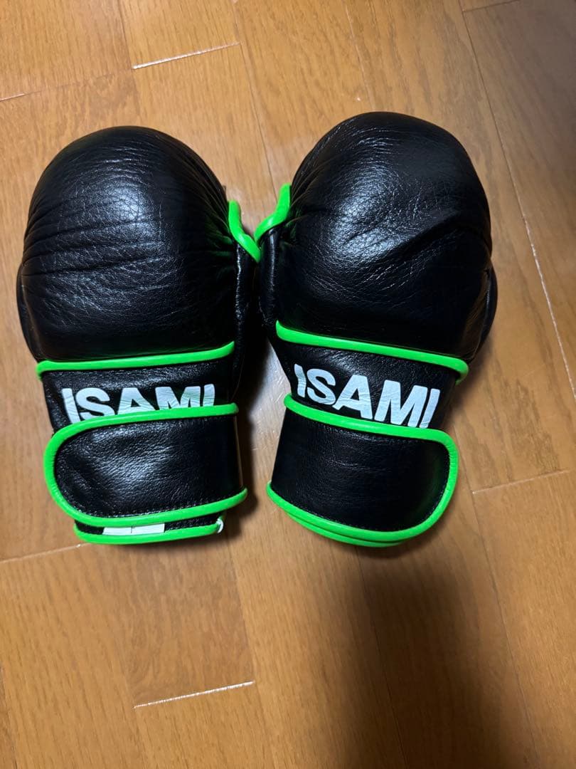 ISAMI パウンドグローブ 限定カラー
