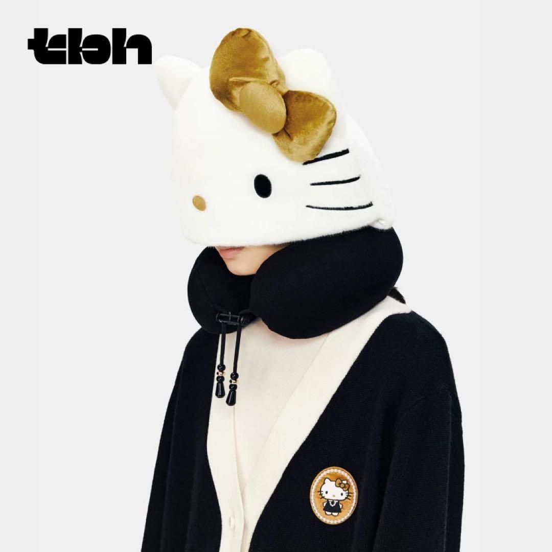 海外限定Hello Kitty x TBH フード付きネックピロー ホワイト