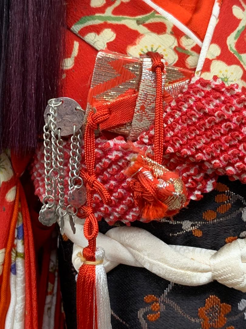 市松人形 赤色の着物 約42cmガラスケース入り約57cm