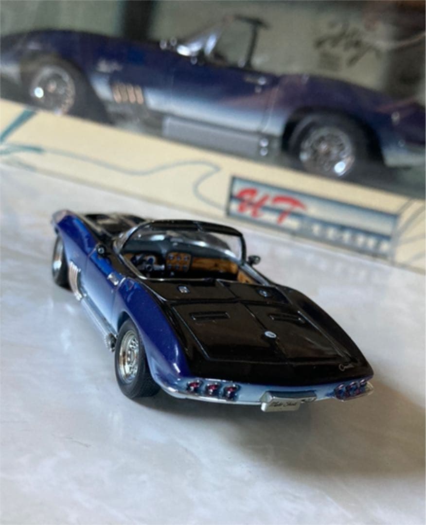 マコシャーク UTmodels 1/18 & おまけの 1/43 2台セット