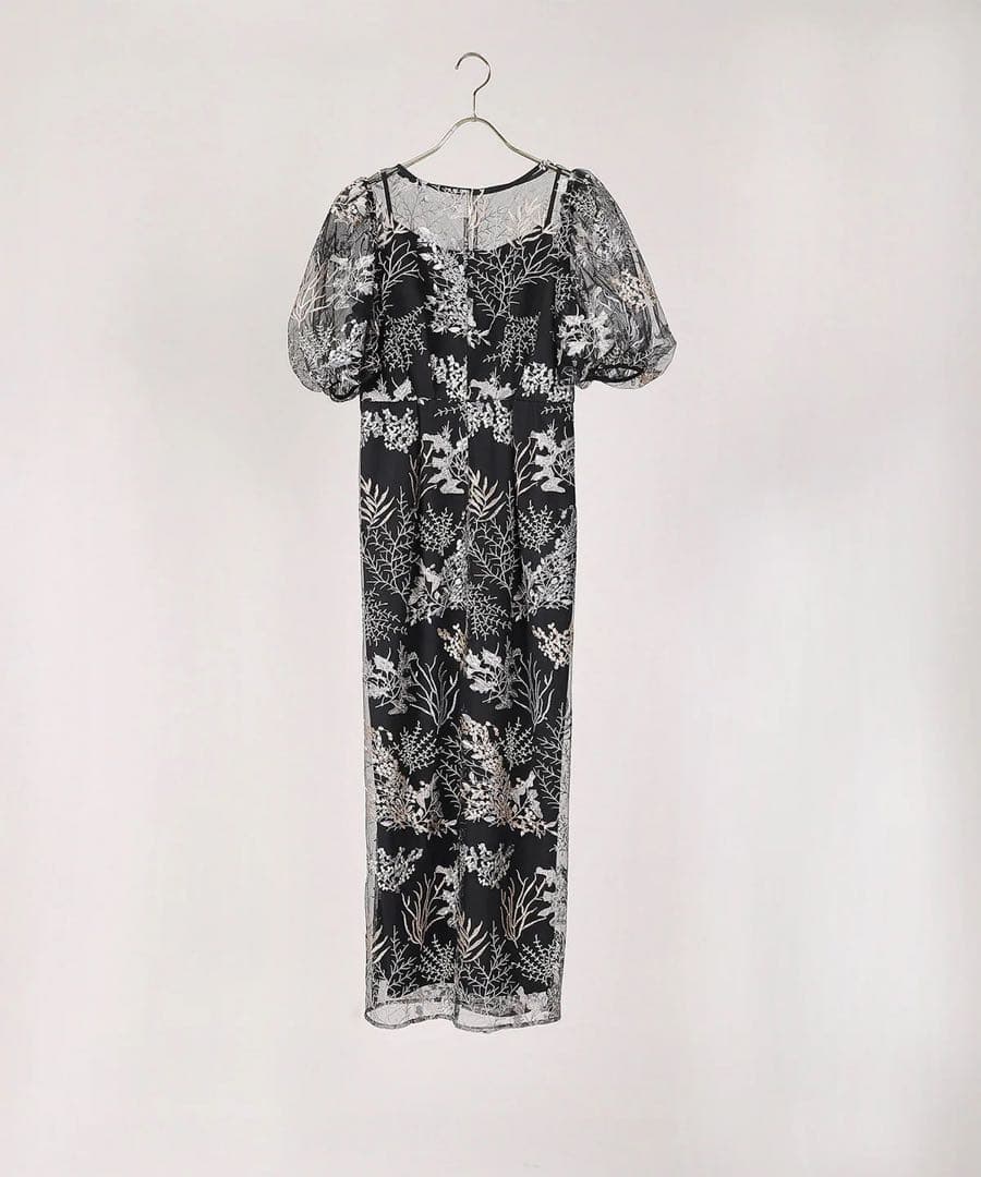 9★新品★ ドリードール　ボタニカル 刺繍 パフスリーブ ワンピース サンプル品