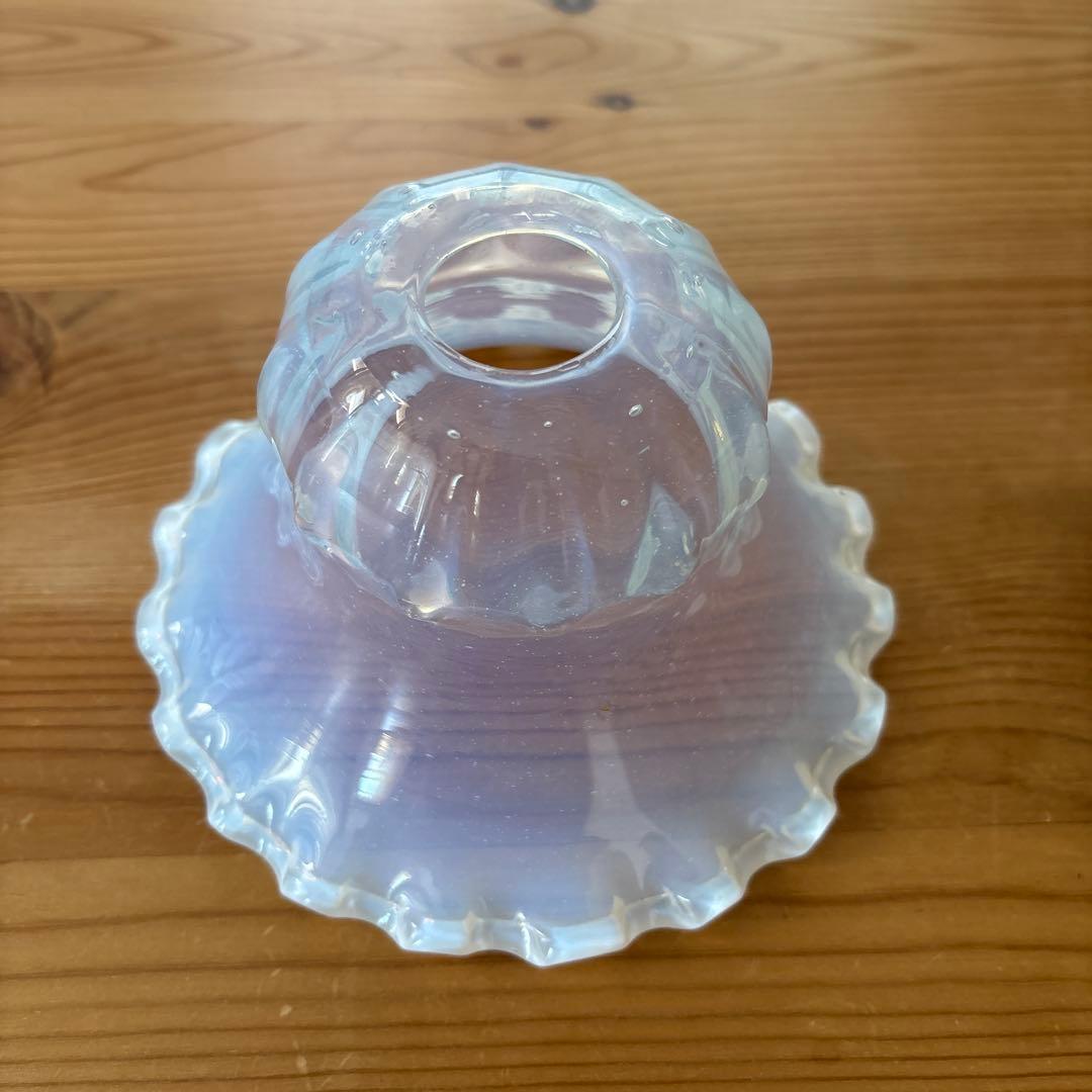 フランスアンティーク　オパールセント　ランプシェード