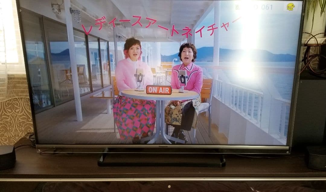 液晶テレビ保護透明パネル