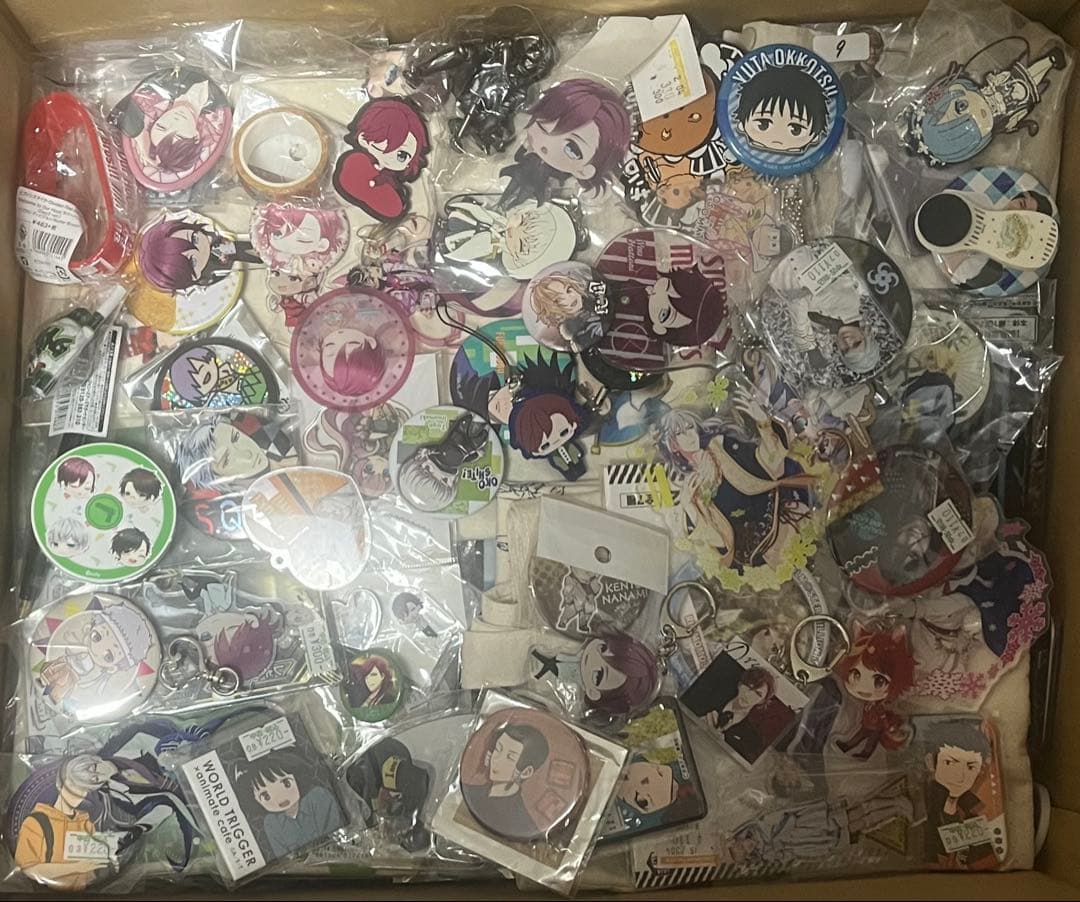 キャラクターグッズ アニメグッズ ノンジャンル まとめ売り 大量 缶バッジ 3