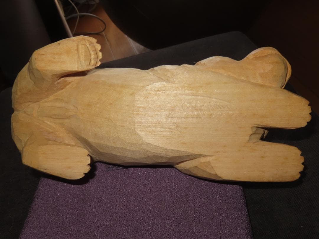 3 金岡作 金岡茂幸？　犬　イヌ 一刀彫　木彫り　木彫刻　アイヌ　北海道