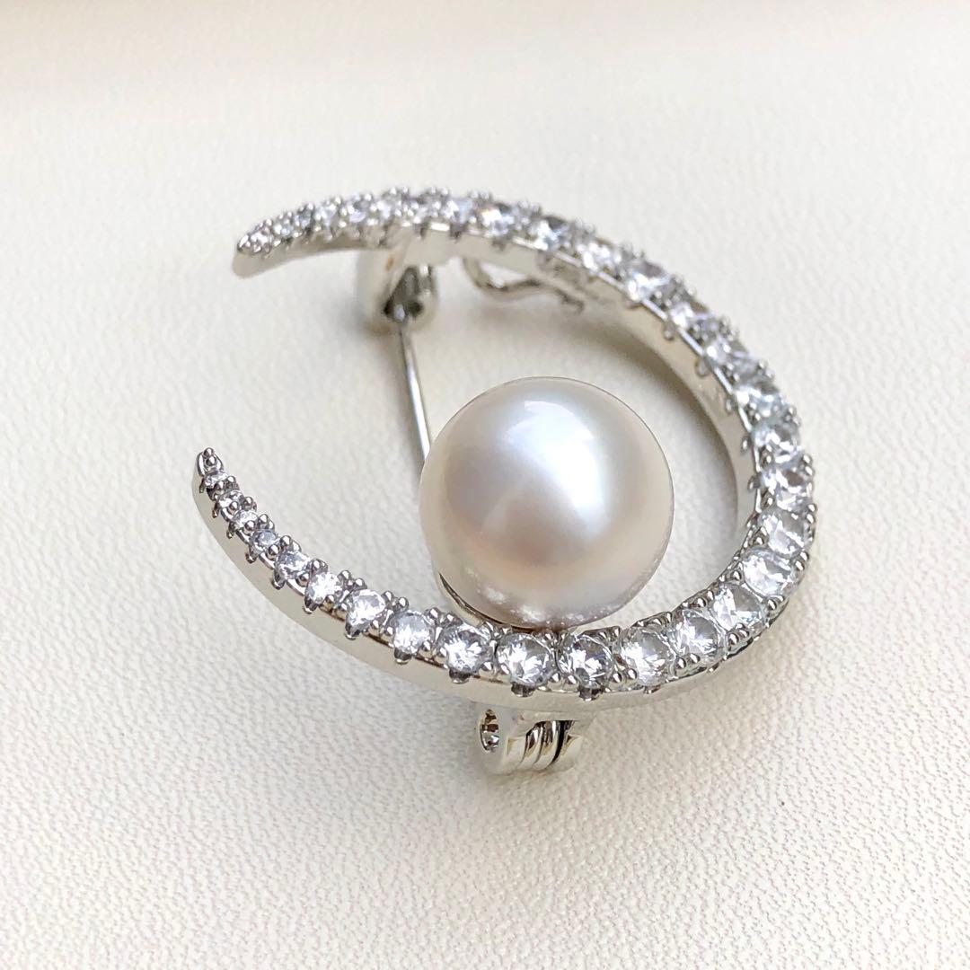 Aman様まとめ専用南洋白蝶真珠クリーム10.6㍉「三日月」ブローチBEN798