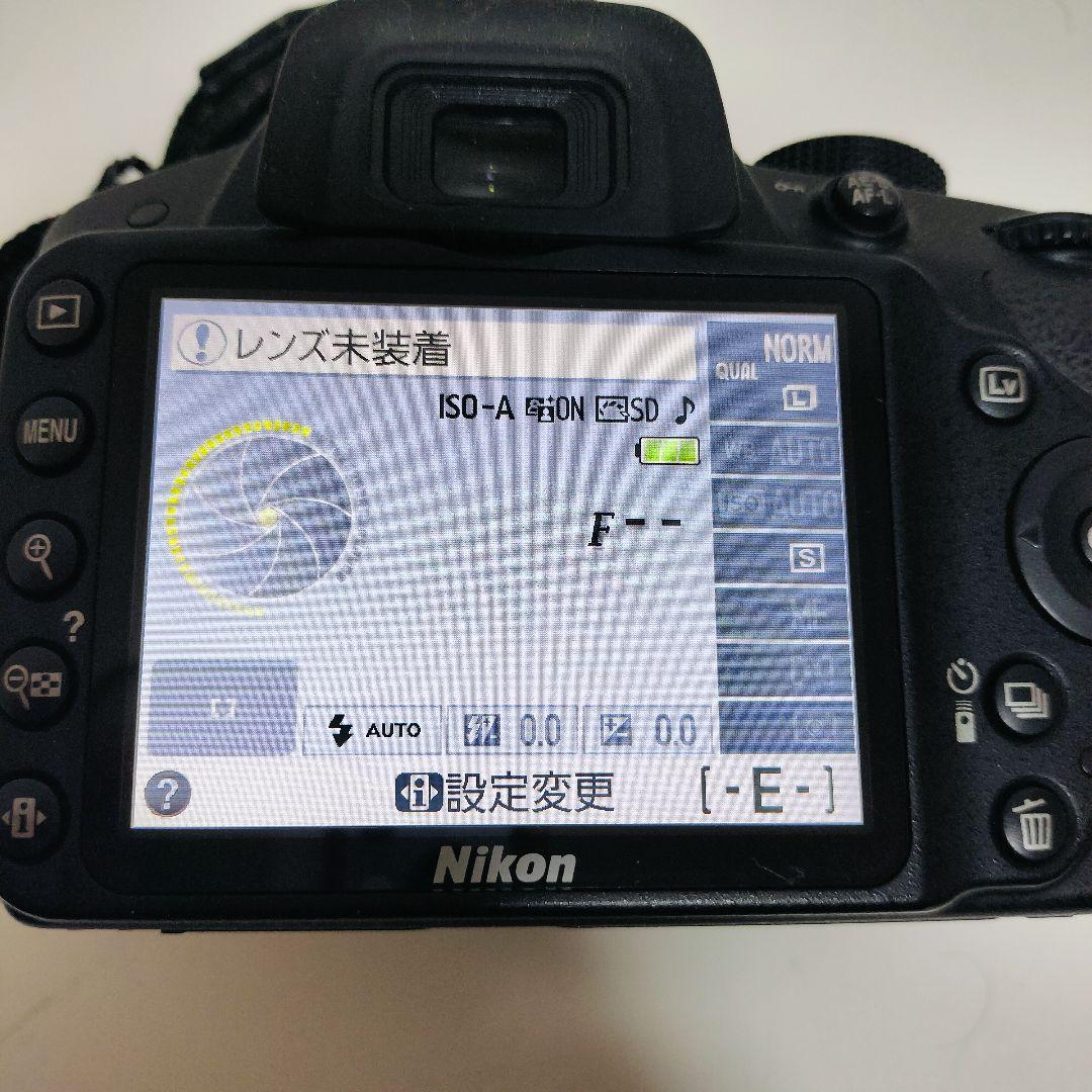 【美品】Nikon ニコンD3200 ボディ＋付属品 デジタル一眼レフカメラ
