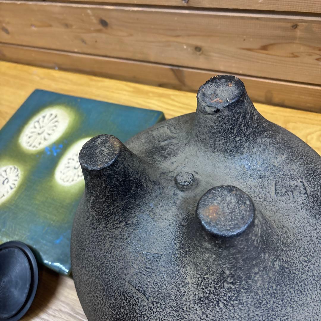 【美品】茶道具/朝鮮風炉釜 茶器 鉄瓶 鉄釜 唐銅蓋 釜環 茶釜 台付