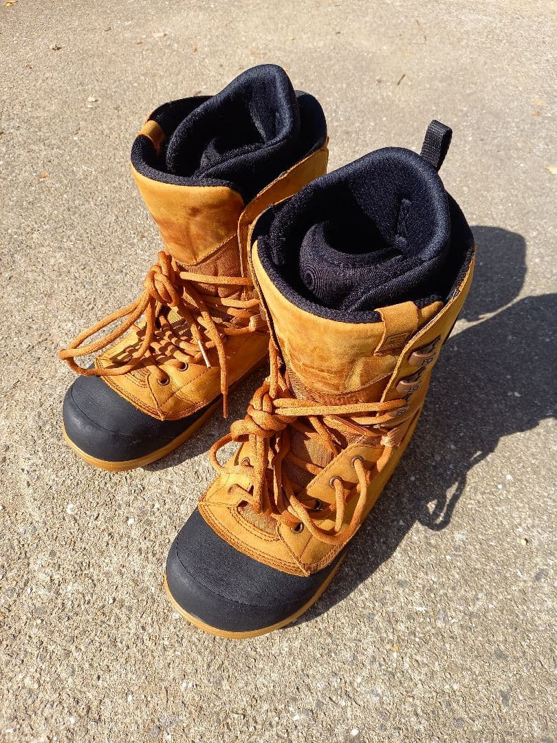 スノーボード deeluxe footloose