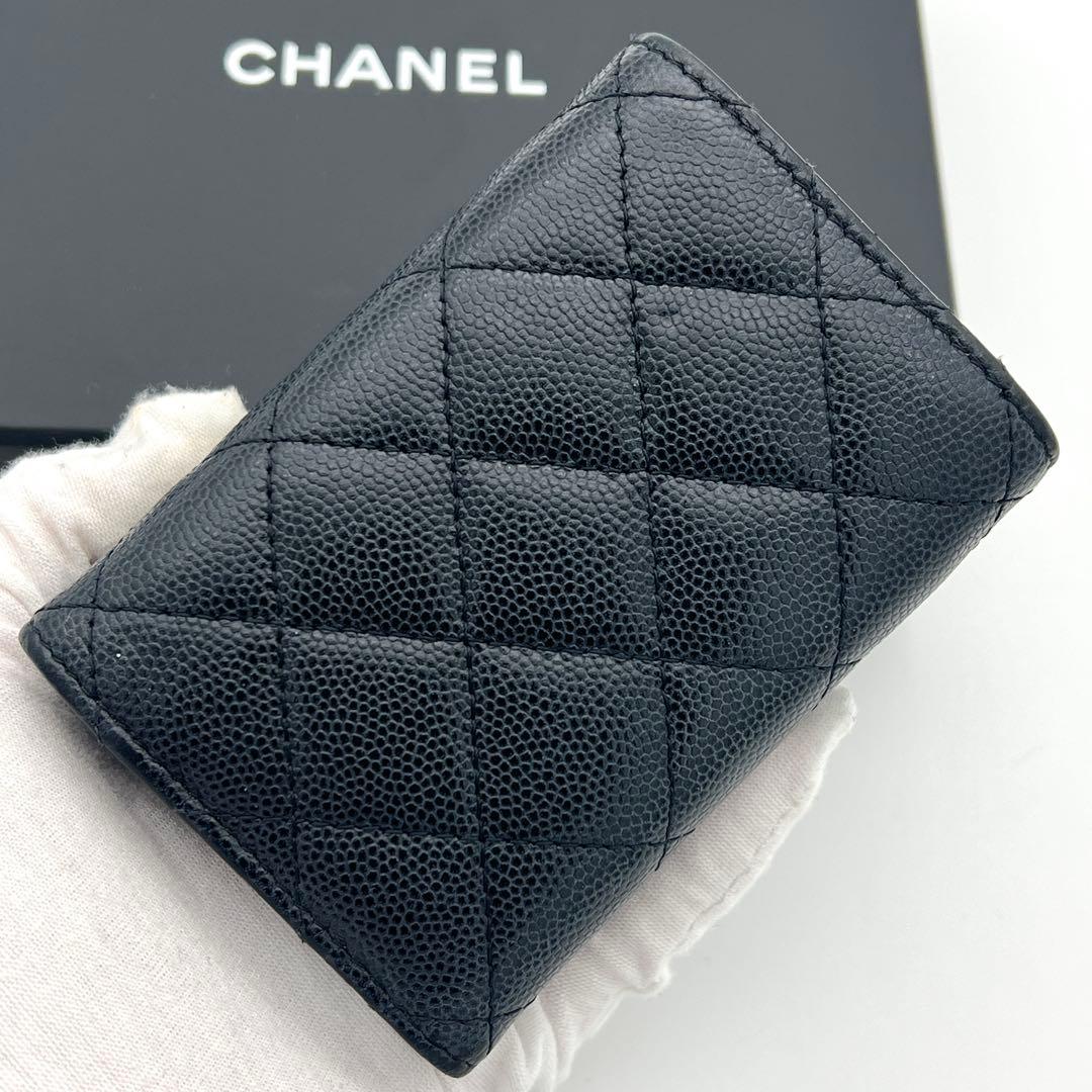 【極美品】シャネル マトラッセ キャビアスキン 三つ折り財布 ブラック 黒
